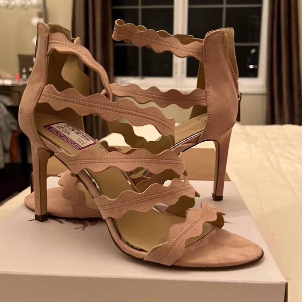 BRAND NEW JESSICA SIMPSON SANDAL HEELS